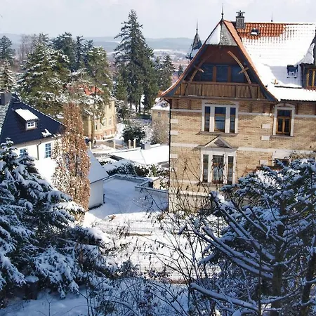 Gorgeous In Blankenburg With Kitchen